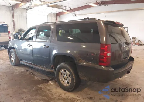 2011 Chevrolet Suburban 1500 Lt1 z USA, uszkodzony, nr VIN 1GNSKJE35BR139526